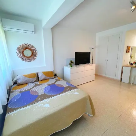 Apartment Colina 10 Estudio By Residea